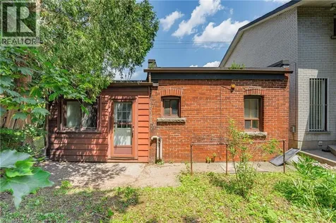 1274 Barton Street East Hamilton ON L8H 2W1