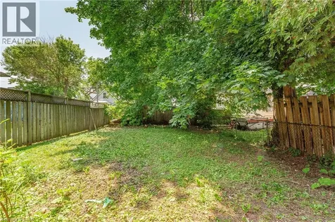 1274 Barton Street East Hamilton ON L8H 2W1