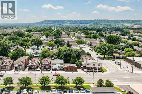 1274 Barton Street East Hamilton ON L8H 2W1