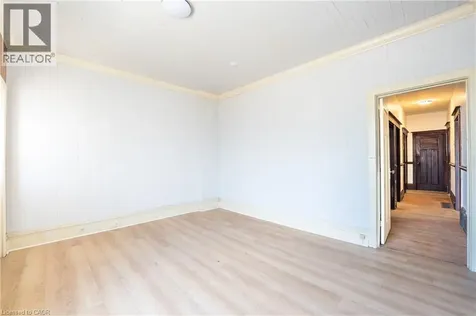 1274 Barton Street East Hamilton ON L8H 2W1