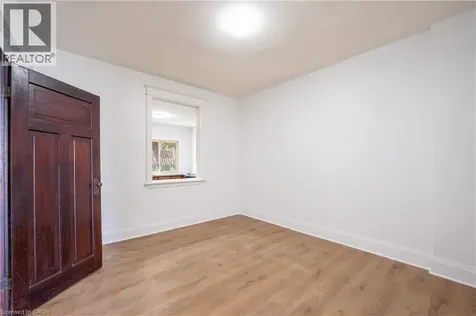 1274 Barton Street East Hamilton ON L8H 2W1