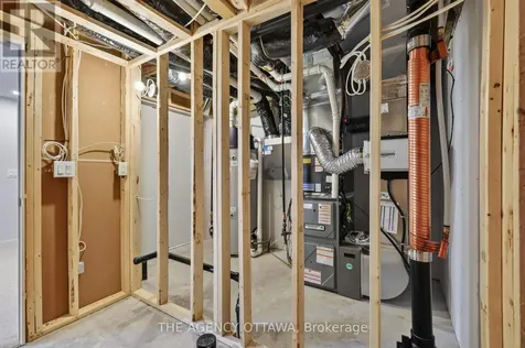 382 Walden Drive Ottawa ON K2K 0M9
