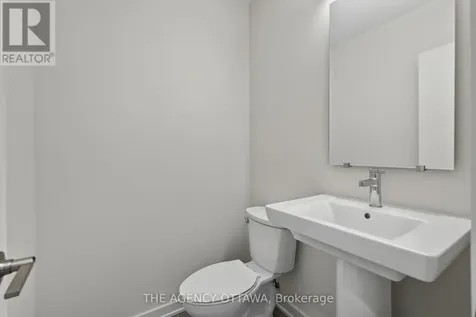 382 Walden Drive Ottawa ON K2K 0M9