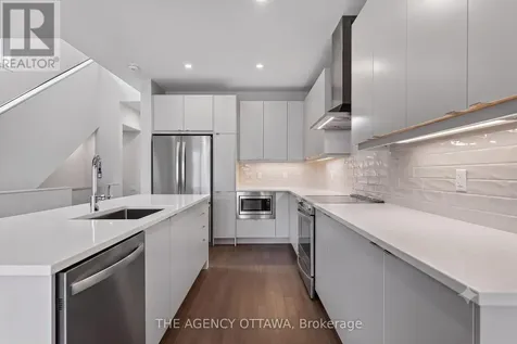 382 Walden Drive Ottawa ON K2K 0M9