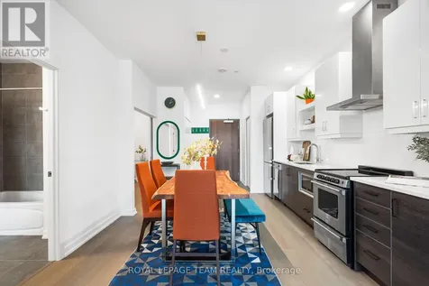 320 Miwate Private Ottawa ON K1R 0E1