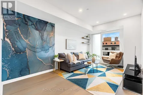 320 Miwate Private Ottawa ON K1R 0E1