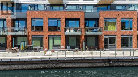 320 Miwate Private Ottawa ON K1R 0E1
