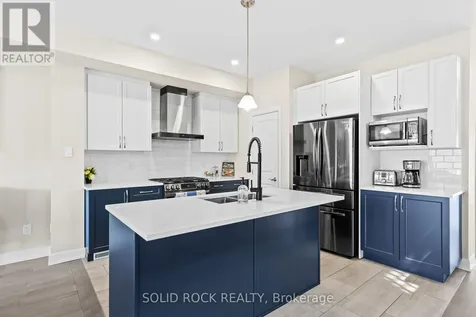 335 Grackle Street Ottawa ON K1X 0G6