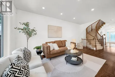 114 Hawkeswood Drive Ottawa ON K4M 0C1