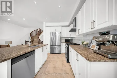 114 Hawkeswood Drive Ottawa ON K4M 0C1