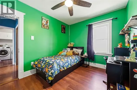 251 Harkness Street Sarnia ON N7T 3H5