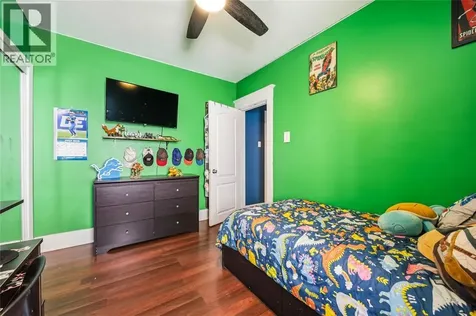251 Harkness Street Sarnia ON N7T 3H5