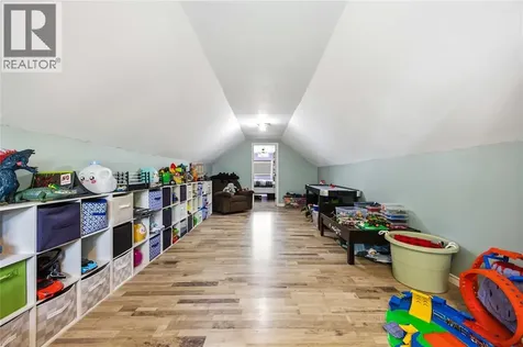 251 Harkness Street Sarnia ON N7T 3H5
