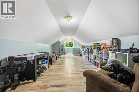 251 Harkness Street Sarnia ON N7T 3H5