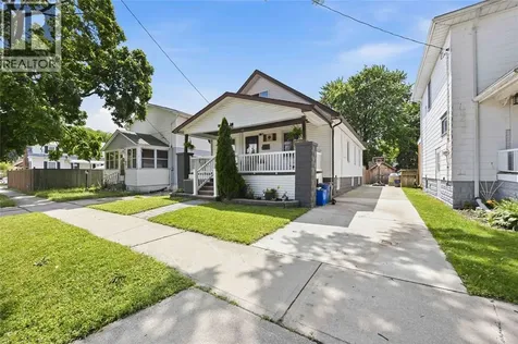 251 Harkness Street Sarnia ON N7T 3H5