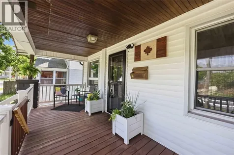 251 Harkness Street Sarnia ON N7T 3H5