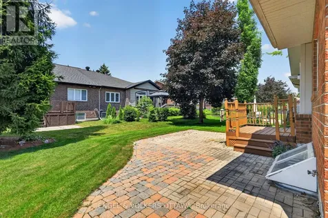 10 Waterthrush Crescent Ottawa ON K2M 2V2