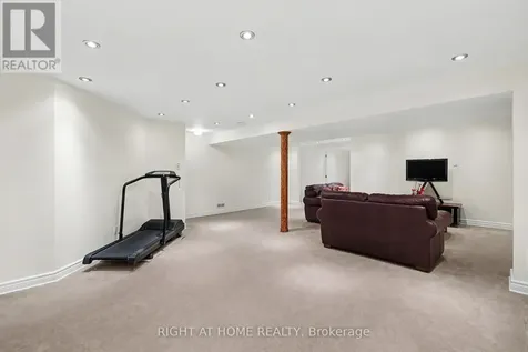54 Fieldcrest Avenue Ottawa ON K2J 4Y8