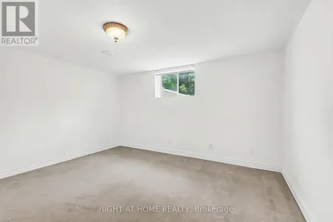 54 Fieldcrest Avenue Ottawa ON K2J 4Y8
