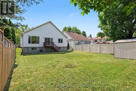 54 Fieldcrest Avenue Ottawa ON K2J 4Y8