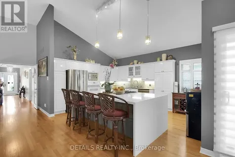65 Kimberwick Crescent Ottawa ON K1V 0W6