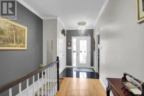 65 Kimberwick Crescent Ottawa ON K1V 0W6