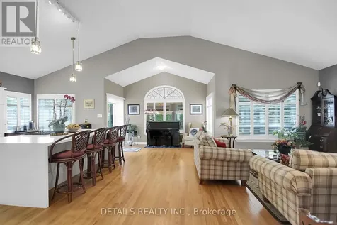 65 Kimberwick Crescent Ottawa ON K1V 0W6