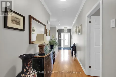 65 Kimberwick Crescent Ottawa ON K1V 0W6