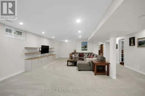 65 Kimberwick Crescent Ottawa ON K1V 0W6