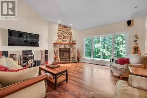 114 Hardwood Drive Ottawa ON K0A 3M0