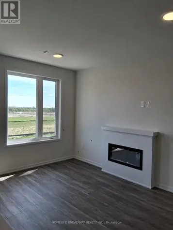 1494 19th Avenue Richmond Hill ON L4E 1P5