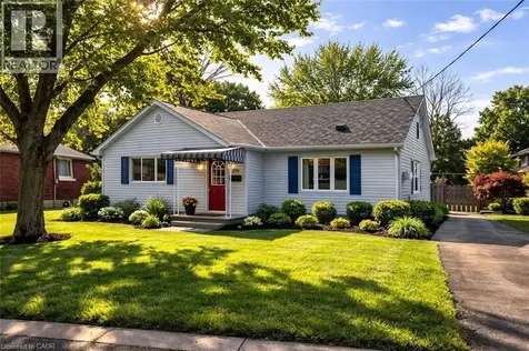 168 Fifth Avenue Kitchener ON N2C 1P7