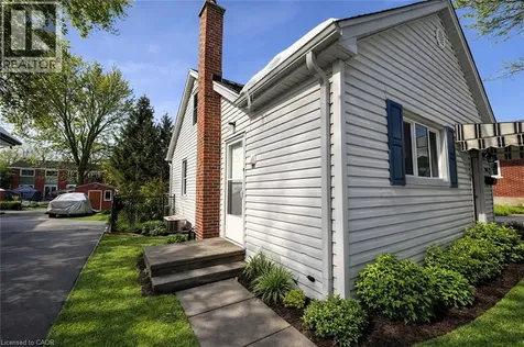 168 Fifth Avenue Kitchener ON N2C 1P7