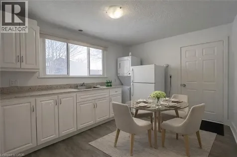 168 Fifth Avenue Kitchener ON N2C 1P7