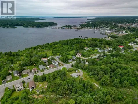 41 Emily Street Parry Sound ON P2A 2P6