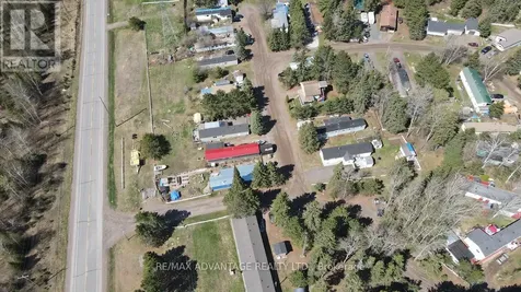 1594 Lakeshore Drive North Shuniah ON P7A 0S9