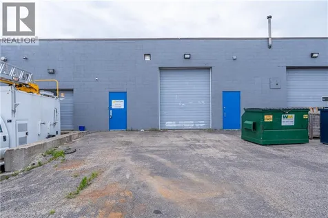 27 Copernicus Boulevard Brantford ON N3P 1N4
