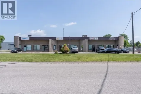 27 Copernicus Boulevard Brantford ON N3P 1N4