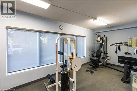 9 Bonheur Court Brantford ON N3P 1Z5