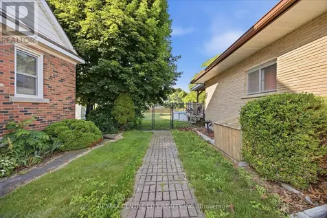 303 Simcoe Street Tillsonburg ON N4G 2J5