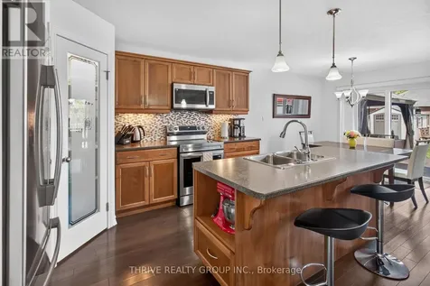 66 Peach Tree Boulevard St. Thomas ON N5R 0C1