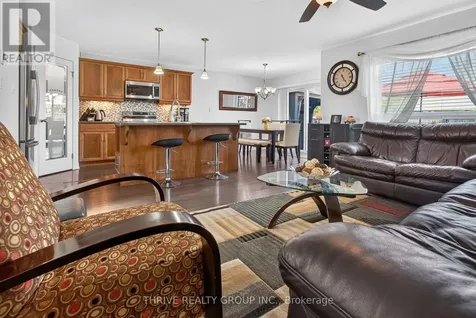 66 Peach Tree Boulevard St. Thomas ON N5R 0C1