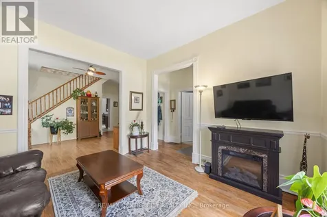 25 Erie Street St. Thomas ON N5R 2M4