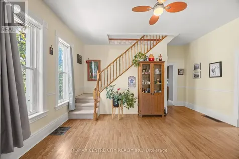 25 Erie Street St. Thomas ON N5R 2M4