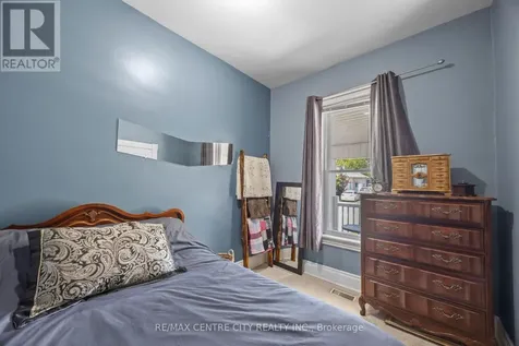 25 Erie Street St. Thomas ON N5R 2M4