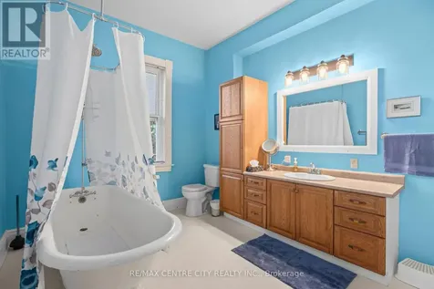 25 Erie Street St. Thomas ON N5R 2M4