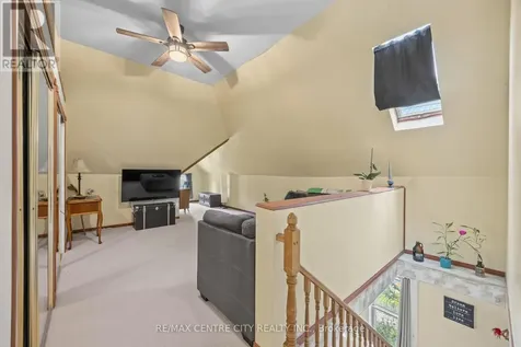 25 Erie Street St. Thomas ON N5R 2M4