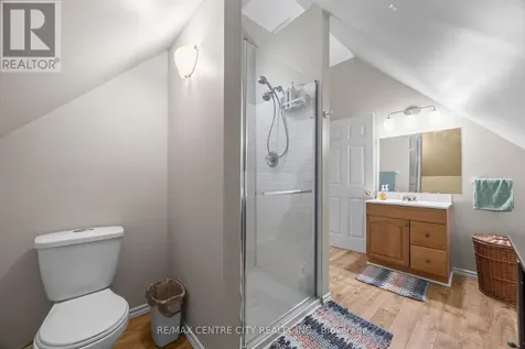 25 Erie Street St. Thomas ON N5R 2M4