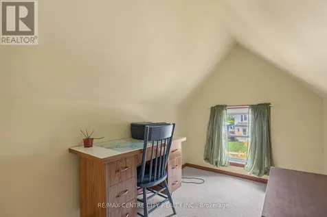 25 Erie Street St. Thomas ON N5R 2M4