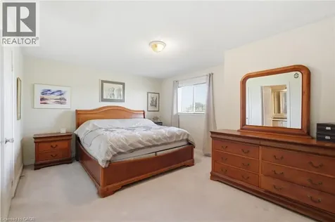 2871 Darien Road Burlington ON L7M 4R6